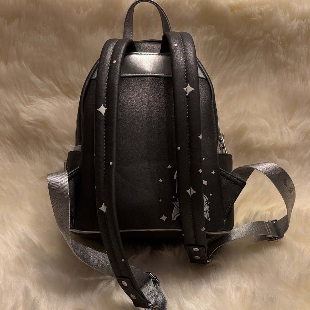 Like New Star Wars Loungefly Mandalorian Backpack - Picture 2 of 6